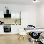 Apartment Volme Romina