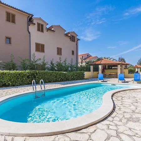 Apartment Volme Romina