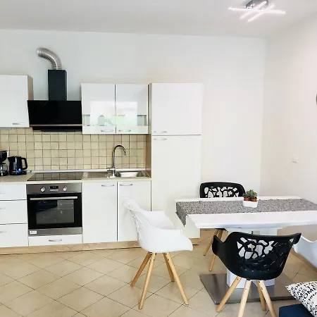 Apartment Volme Romina